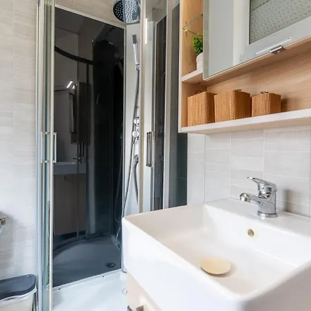 T2 - Malo Terminus - A Pied Apartament *